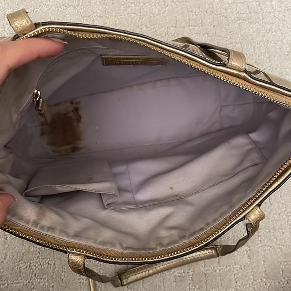 Coach Gold tote bag - Picture 9 of 14